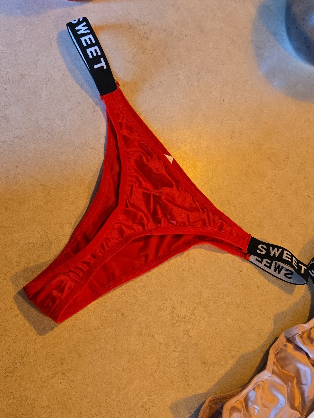 Thong Panty Set - Picture 4 of 5